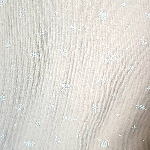 NWT Nordstrom Snap Onsie - Newborn Size - Picture 3 of 4